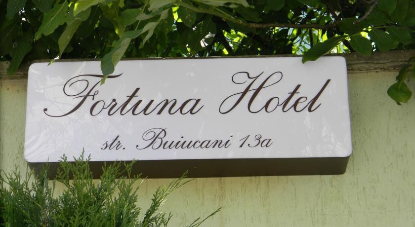 Fortuna Hotel Chisinau Ngoại thất bức ảnh