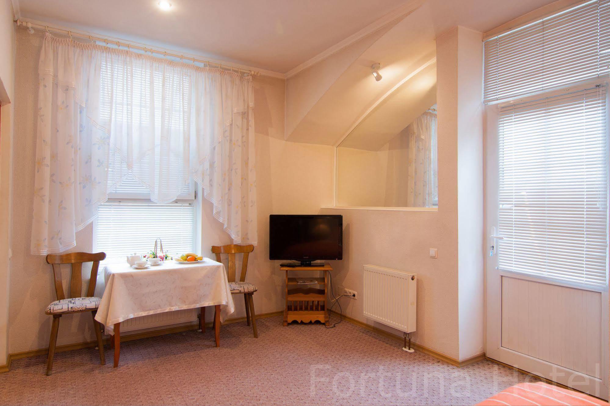 Fortuna Hotel Chisinau Ngoại thất bức ảnh